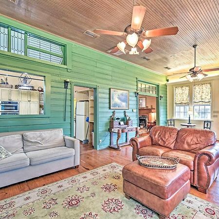 The Lilly House Historic Glen Rose Home With Porch! 外观 照片