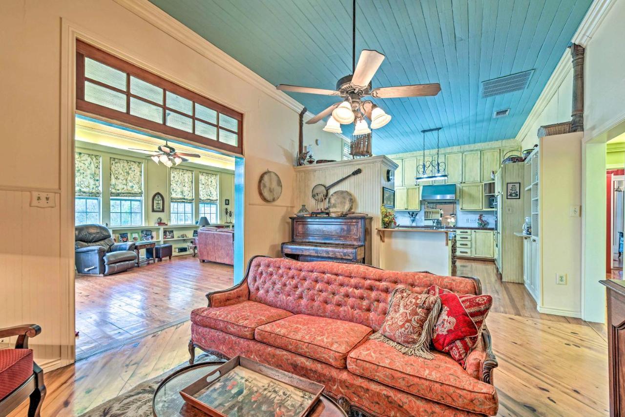 The Lilly House Historic Glen Rose Home With Porch! 外观 照片