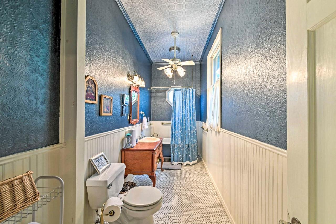 The Lilly House Historic Glen Rose Home With Porch! 外观 照片